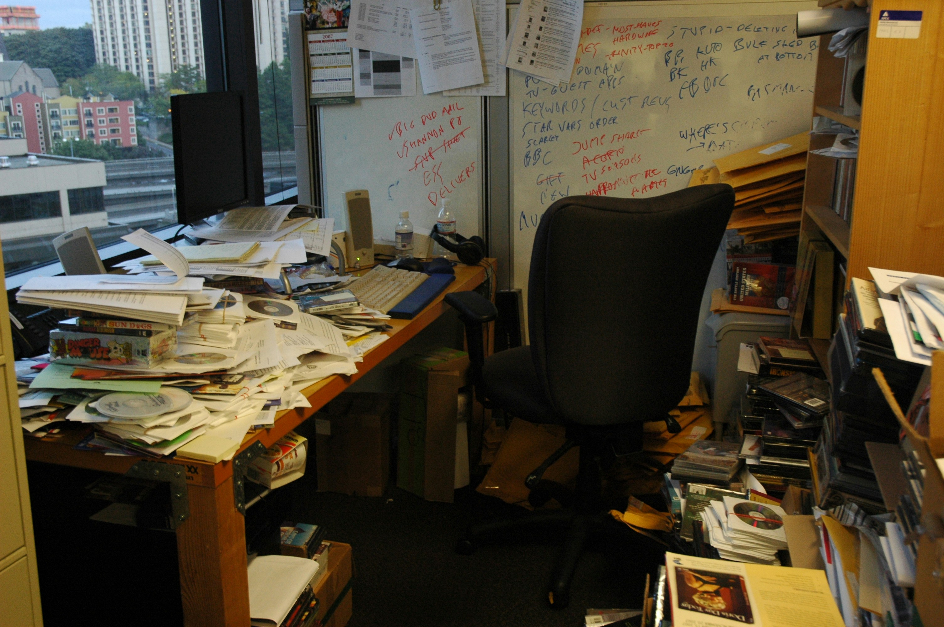 Is it my office or my life? How the fear of what they might say is to clean my office, keeping me from having the right attitude